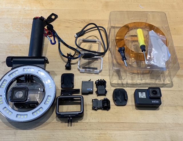 Sold Gopro Hero 7 Black W Super Suit Housing And Sl 109 Led Light Scubaboard