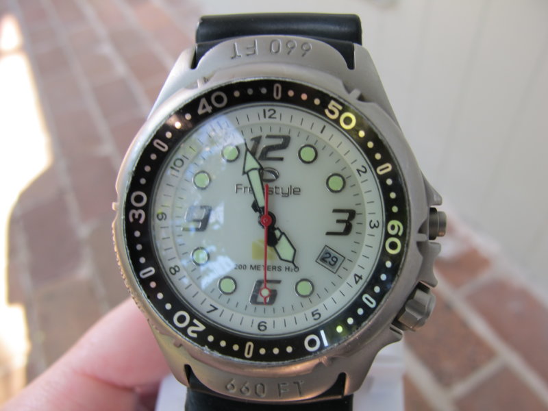 freestyle hammerhead dive watch