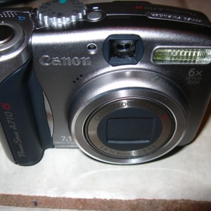 Canon A710