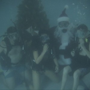 An Underwater Christmas - An Underwater Family
