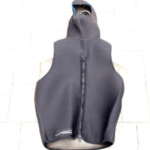 Hooded vest