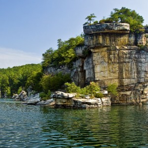 Long Point Cliff on Summersville Lake, WV