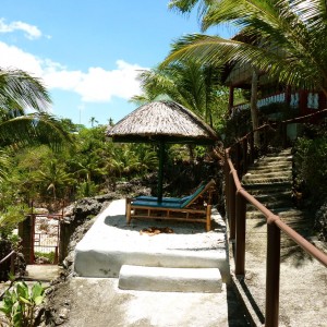 Coco White Beach Resort
