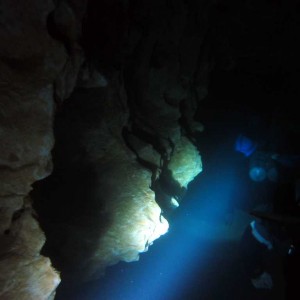 Twin Cave, Feb \'06