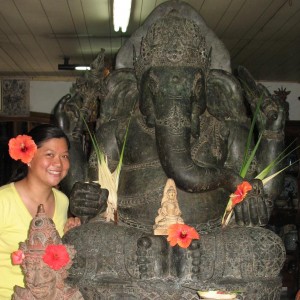 Adoring the Ganesha