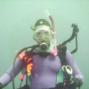 Dottie_diving_in_Palm_Beach