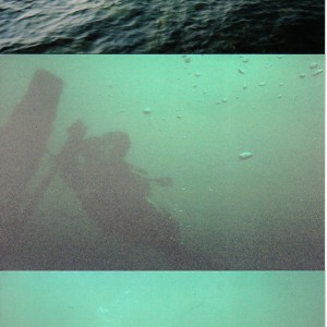 ME_LAURA_DIVING_A_SHIP_WRECK_IN_ABAY
