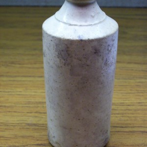 Ceramic_Bottle
