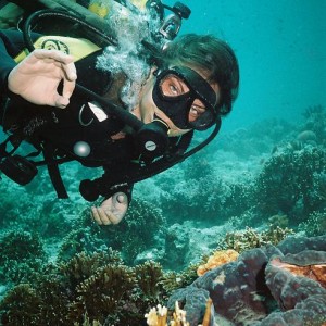 dive_buddy_and_giant_clam