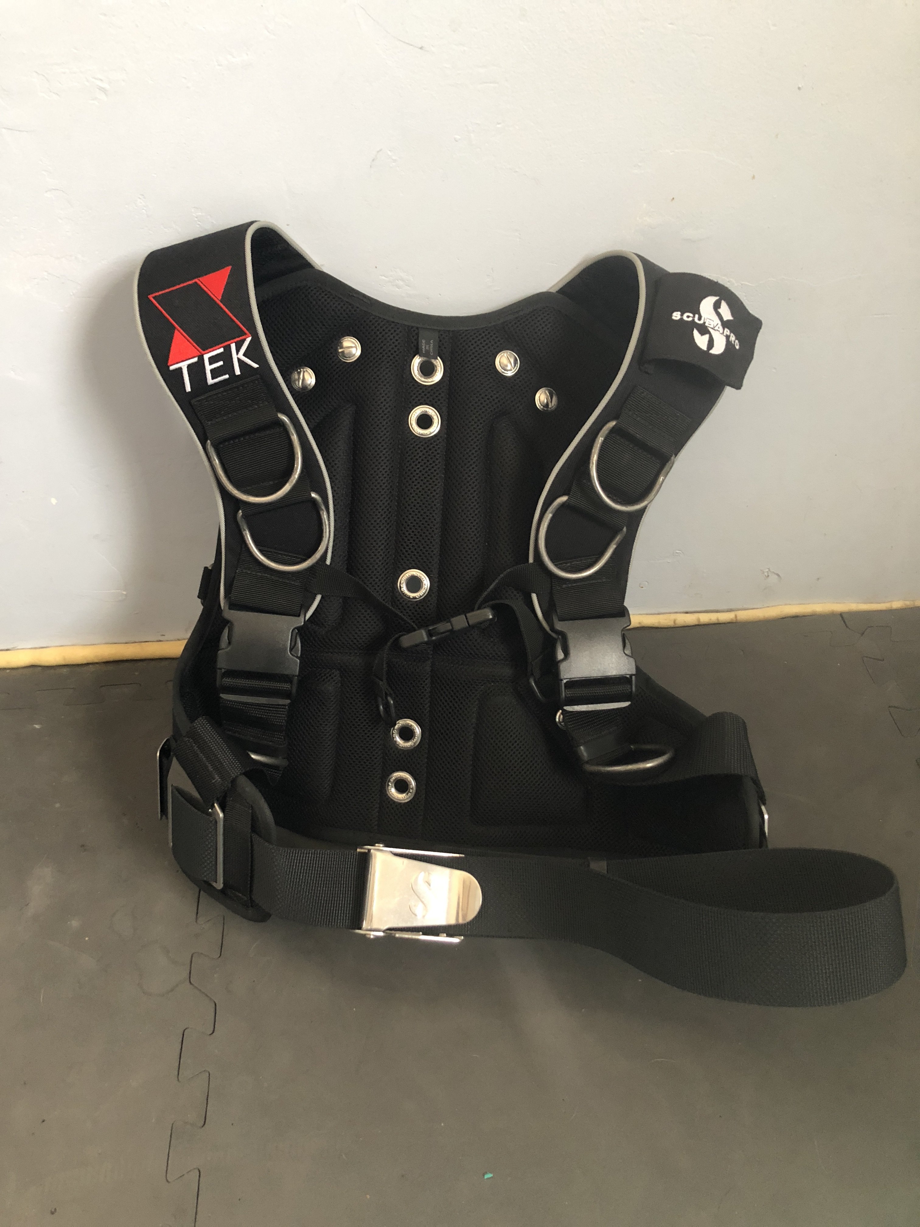 scubapro weight harness