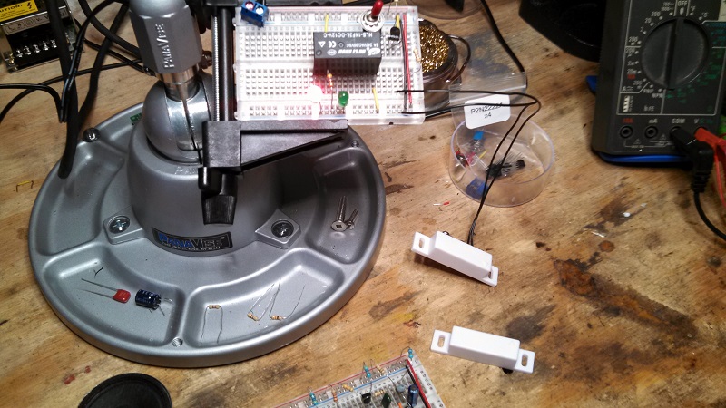 Make: Electronics: Experiment 15: Intrusion Alarm Revisited