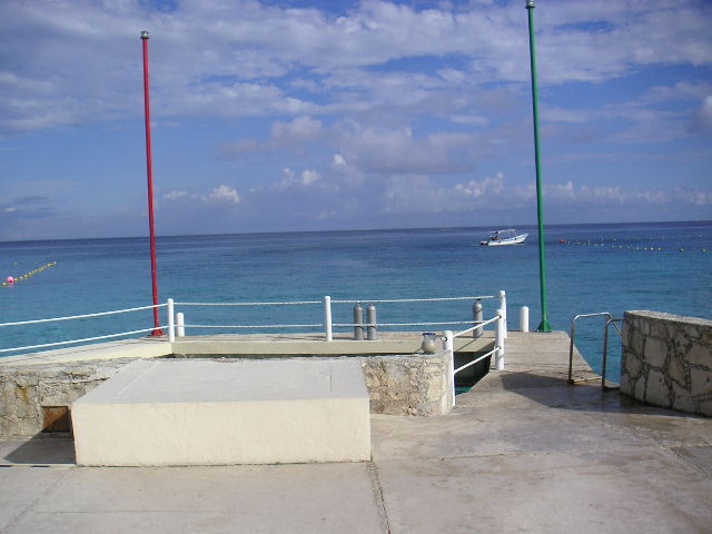 Pier at Presidente, Cozumel